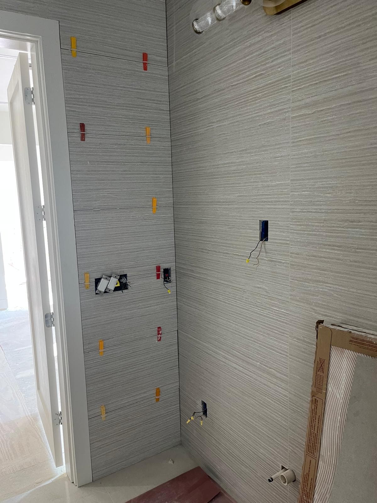 Elegant wall details